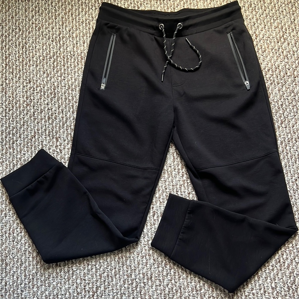 Aeropostale Mens Medium Air Softspun Tech Fleece Jogger Sweatpants WHITE & BLACK